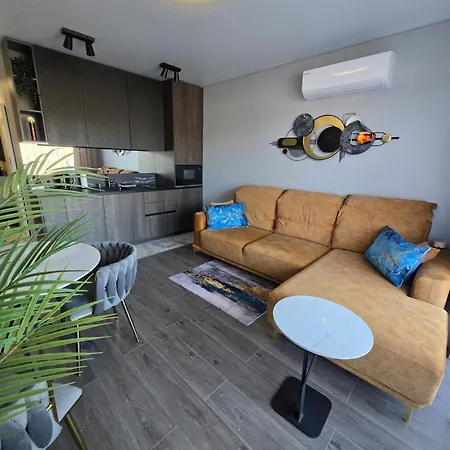 Adri To Relax - Mano Jura 2